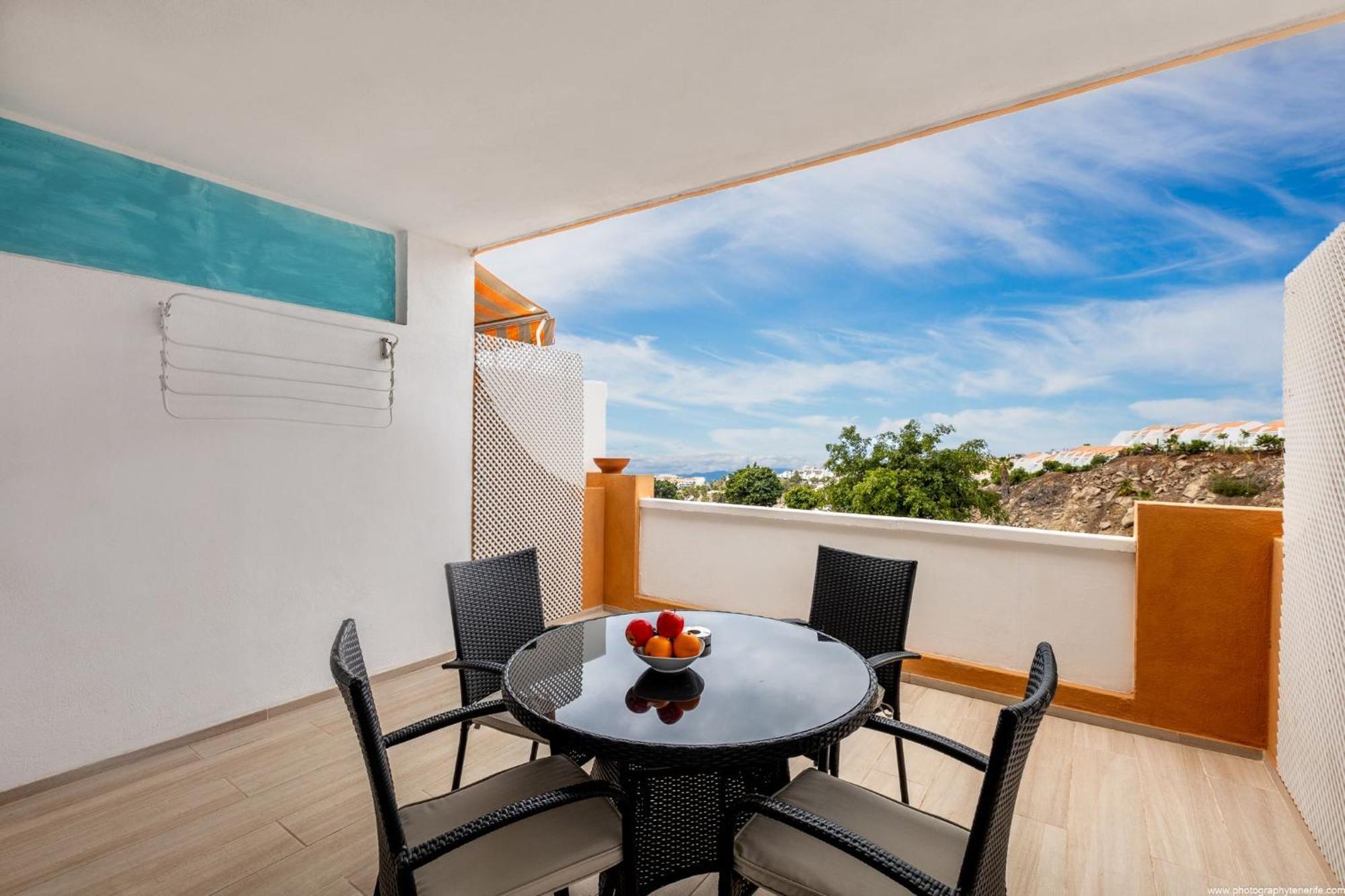 Ocean View Apartment With Large Terrace And Netflix Smart Tv Costa Adeje Kültér fotó